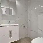 Lägenhet Podgornik Modern Poznań